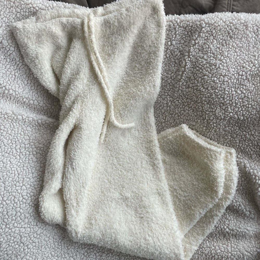 Skims Fuzzy Sweatpants